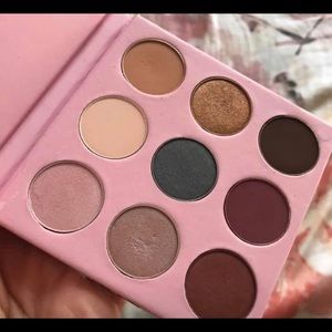 Winky lux pallet